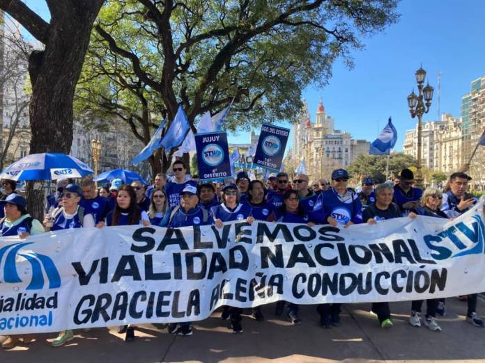 Trabajadores Viales denuncian ajuste salarial con 13 meses sin paritarias vs aumento otorgado a funcionarios de la administración&nbsp;libertaria