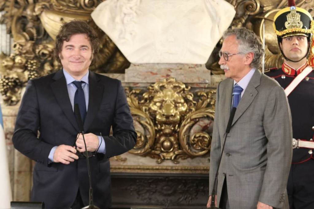 Gobierno busca reducir aún más, fondos para discapacidad y salud&nbsp;pública