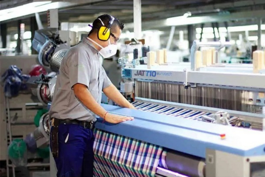 La caída del sector textil ya alcanza el 31,3%