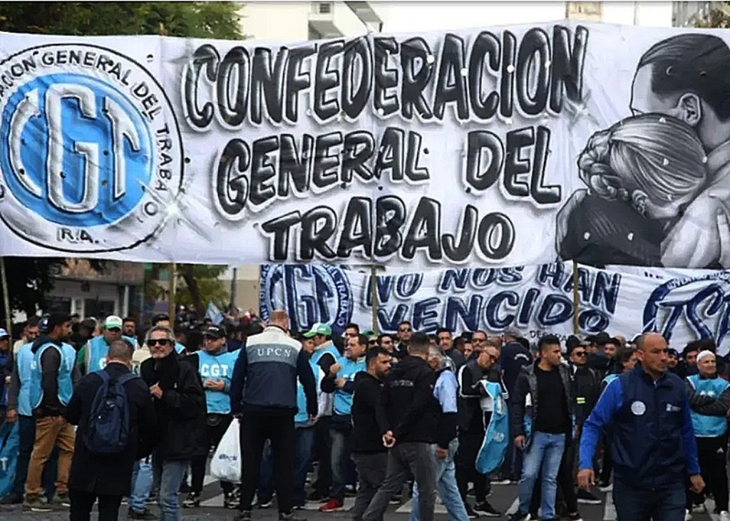Puja en CGT: protestas sectoriales «a la francesa» o paro nacional de 36&nbsp;horas