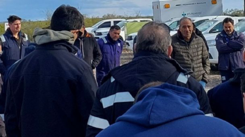 Petroleros jerárquicos paran este miércoles por despidos y persecución sindical en Cluster Norte