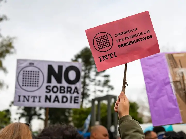 El Gobierno denuncia a la junta interna de ATE en el INTI por protesta contra despidos