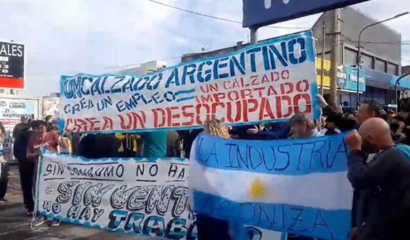 Crisis en la industria del calzado: cerraron más de 100 fábricas y se perdieron 10.000 puestos de trabajo